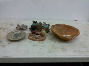 lot 315 image: Collection of Decorative Ceramics and Wood Bowl