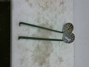 lot 339 image: Ice fishing scoops