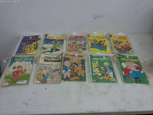 lot 498 image: Vintage Comic Book Lot Featuring Classic Characters