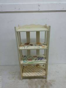lot 18 image: Vintage Wooden Shelf Unit with Floral Shelves