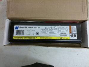 lot 25 image: MagneTek Universal Watt Reducer Slimline Ballast