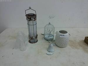 lot 454 image: Decorative Home Decor Lot with Candle Holders and Birdcage