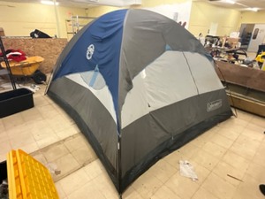 lot 2 image: 4-6person Coleman Family Camping Tent