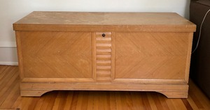 Vintage Lane Cedar Chest