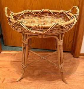 lot 52 image: Woven Basket Accent Table