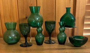 lot 87 image: Variety of Gorgeous Green Glass Decorative Items