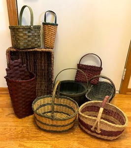 lot 100A image: Variety of Decorative Baskets