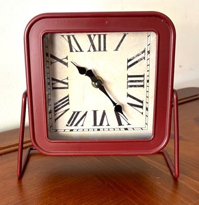 lot 286 image: Red Metal Clock