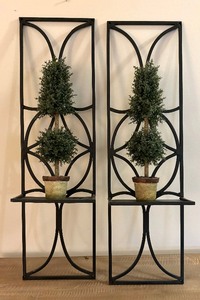 lot 361 image: Decorative Metal Wall Hangings with Petite Topiaries