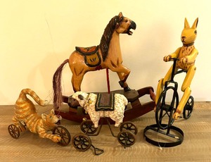 lot 363 image: Decorative Animal Figurines
