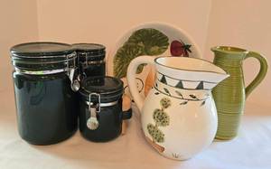 lot 158 image: Eclectic Kitchen Options
