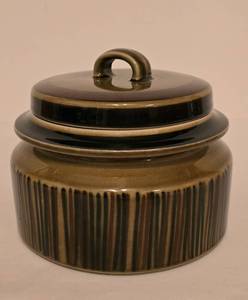 lot 305 image: Stellar Kosmos Arabia Covered Soup Tureen