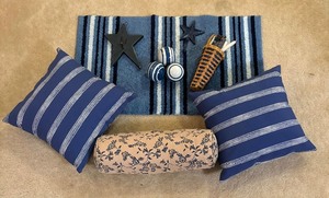 lot 385 image: Decor in Hues of Blues