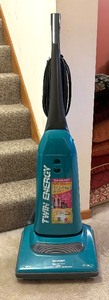 lot 398 image: Sharp Vacuum Cleaner