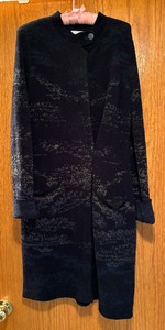 lot 421 image: Elegant Long Black Sweater by Rachel Roy