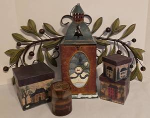 lot 401 image: Seasonal Metal Decor & More