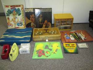 lot 49 image: Lot of art and craft supplies...