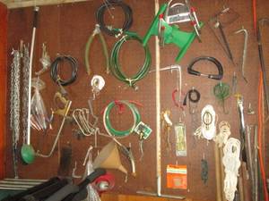 lot 98 image: Huge assortment of garage and yard ...