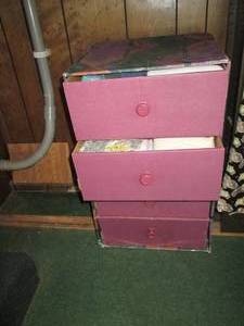 lot 117 image: Cardboard organizer filled with tow...