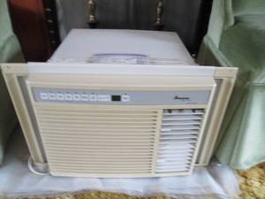 lot 157 image: Amana window sir conditioner...