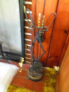 lot 160 image: Heavy duty metal fireplace tools wi...
