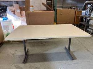 lot 32 image: Multipurpose Desk Workstation Long Table - Good Used Condition