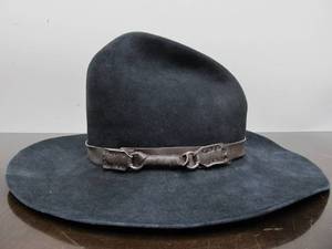 lot 20 image: Quality Custom Made DAVIS Cowboy Hat