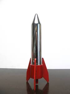 lot 51 image: Very Cool Large Mid Century Chrome Rocket Table Lighter