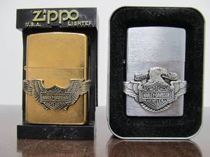 lot 60 image: 2 New Unused Harley-Davidson ZIPPO Lighters