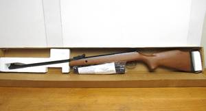lot 88 image: Brand New CROSMAN .177 Break-Barrel Air Rifle wScope