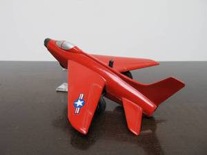 lot 99 image: Heavy Vintage Working Cast Metal SCHUCO Wind-Up Airplane wKey