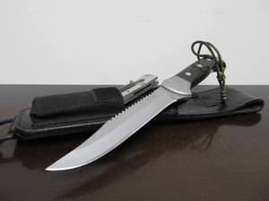 lot 106 image: Very Nice FOX Fixed Blade Survival & Folding Knife Set