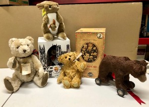 lot 159 image: Excellent Quality Estate Lot of Higher End Artist Made Mohair etc Plush Bears & Rabbit