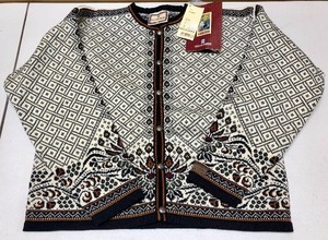lot 172 image: Brand New wTags DALE OF NORWAY Wool Sweater - Size XL