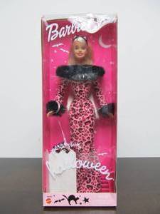 lot 132 image: New in Box BARBIE #12
