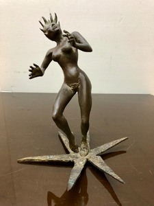 lot 288 image: Great Looking Vintage Figural Nude Bronze Sculpture
