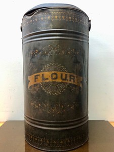 lot 308 image: Large Original 1880s era Saint Paul FLOUR Bin wOriginal Lid
