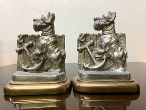 lot 313 image: Vintage Cast Metal Bookend Set - Scottie Dog wAnchor
