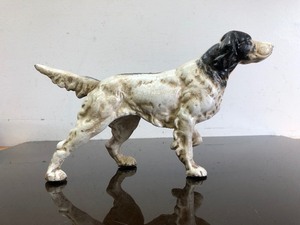 lot 322 image: Vintage Cast Iron English Setter Dog Doorstop