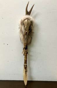 lot 341 image: Handmade Navajo Territory Marker wCoyote Skull by Gene George
