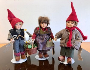 lot 344 image: Lot of 3 Very Nice Scandinavian Dolls by Birgitte Frigast