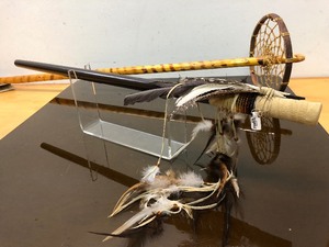 lot 400 image: Native American Ojibwe Handmade Sub Arctic Snowstick