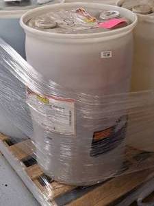 lot 211 image: Lot of (1) Simoniz Hot Wax and Shine 30-gallon Plastic Drum