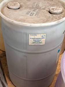 lot 274 image: Lot of (1) Blue Coral Westleys Foaming Clear Coat Protectant 30-gallon Plastic Drum