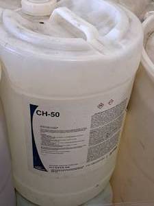 lot 308 image: Lot of (1) DuBois CH-50 Industrial and Plant Food Use Liquid Acidic Detergent for CleaningBrightening Aluminum 5.8-gallon Plastic Jug