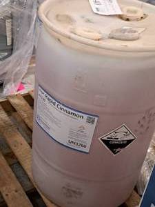 lot 140 image: Lot of (1) Diamond Shine Bullseye Rapid Cinnamon Cinnamon Scented High Pressure Detergent 30-gallon Plastic Drum