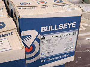 lot 93 image: Lot of (5 Cases) Diamond Shine Bullseye Fusion Bath Blue DynaShine-Low Foaming Blue Low pH Process and Surface Enhancer 5gal Case Pack 2.5-gallon Plastic Jug 2-count ( 10 total items )