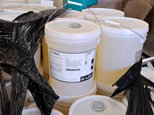 lot 401 image: Lot of (5) Reliable Plus Tire Shine Waterbased Tire Dressing 5-gallon Plastic Pail