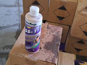 lot 446 image: Lot of (2 Boxes) Auto Magic GS-1 No. 76A Fast Working Leveling Polish Color Restorer 16-oz Bottle 12-count ( 24 total items )