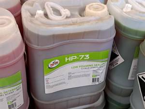 lot 427 image: Lot of (4) Turtle Wax Pro Low Foaming Sealant Citrus Lemon Scent HP-73 5-gallon Plastic Jug